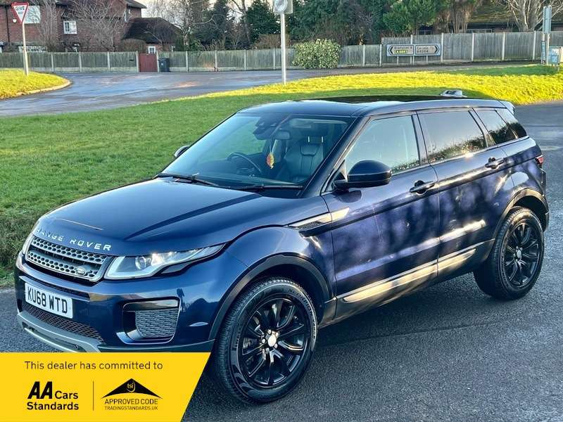 A 2018 LAND ROVER RANGE ROVER EVOQUE TD4 SE TECH 4WD A 2018 LAND ROVER RANGE ROVER EVOQUE TD4 SE TECH 4WD