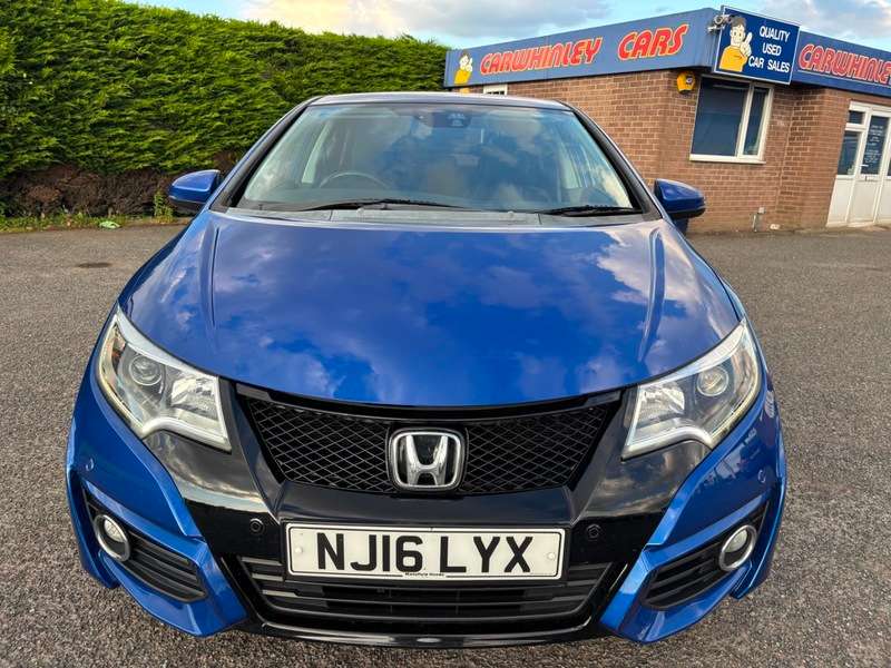 A 2016 HONDA CIVIC I-DTEC SE PLUS A 2016 HONDA CIVIC I-DTEC SE PLUS