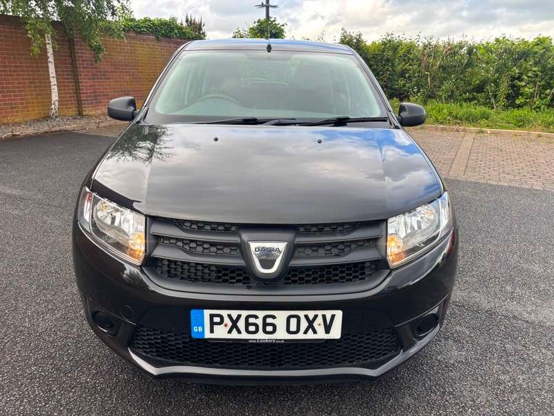 A 2016 DACIA SANDERO AMBIANCE A 2016 DACIA SANDERO AMBIANCE