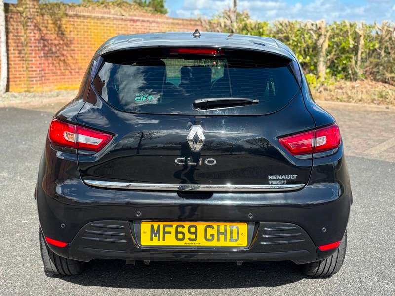 2019 RENAULT CLIO 2019 RENAULT CLIO