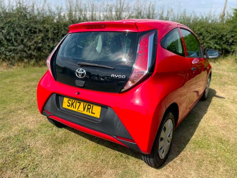 2017 TOYOTA AYGO 2017 TOYOTA AYGO