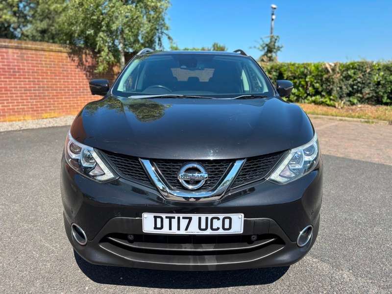 A 2017 NISSAN QASHQAI N-CONNECTA DCI A 2017 NISSAN QASHQAI N-CONNECTA DCI