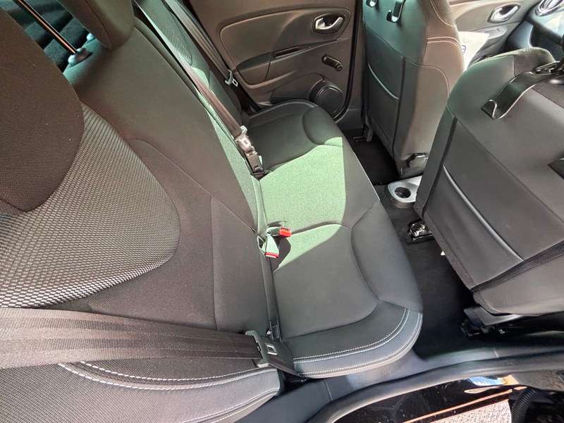 2019 RENAULT CLIO 2019 RENAULT CLIO