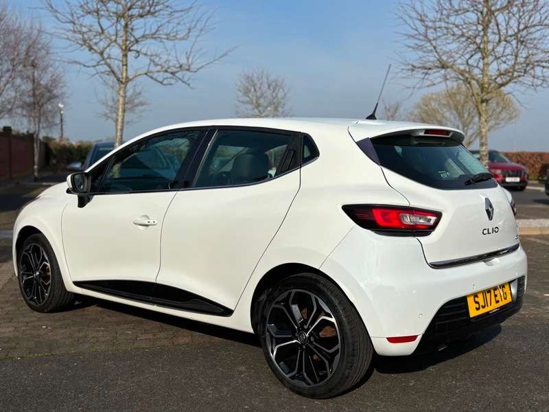 2017 RENAULT CLIO 2017 RENAULT CLIO
