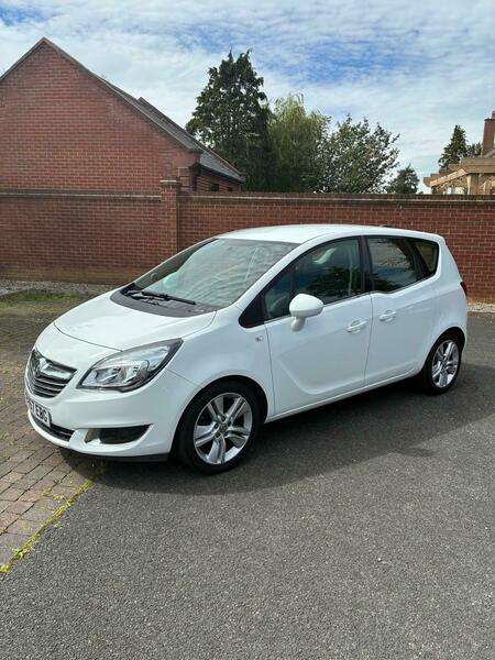 A 2017 VAUXHALL MERIVA TECH LINE A 2017 VAUXHALL MERIVA TECH LINE