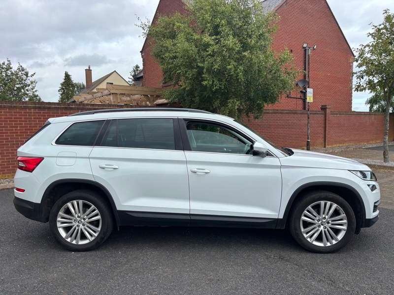 A 2018 SKODA KODIAQ SE L TDI 4x4 DSG AUTOMATIC 7 SEATER A 2018 SKODA KODIAQ SE L TDI 4x4 DSG AUTOMATIC 7 SEATER