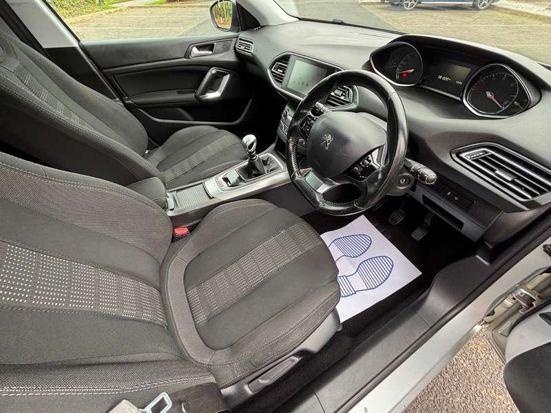 2016 PEUGEOT 308 2016 PEUGEOT 308