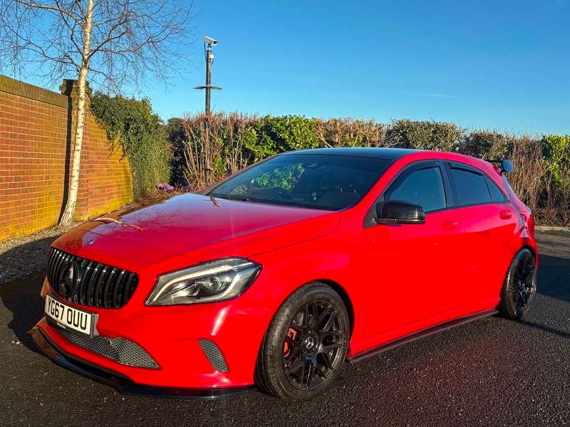 A 2018 MERCEDES A CLASS A180d SPORT PREMIUM PLUS A 2018 MERCEDES A CLASS A180d SPORT PREMIUM PLUS