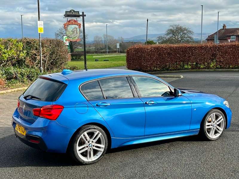 2017 BMW 1 SERIES 2017 BMW 1 SERIES