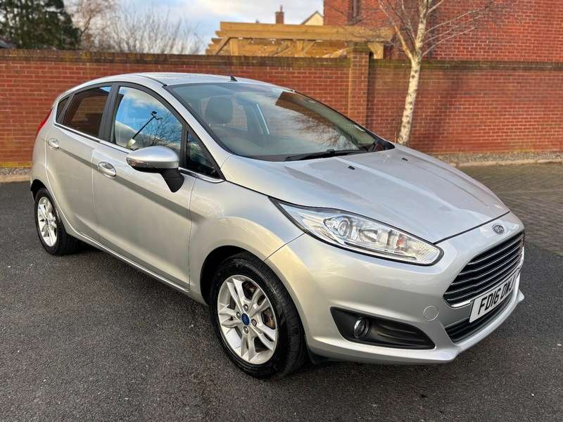 A 2016 FORD FIESTA ZETEC 1.25 A 2016 FORD FIESTA ZETEC 1.25