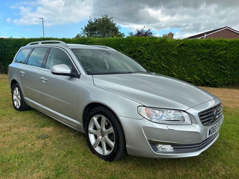 2016 VOLVO V70 2016 VOLVO V70