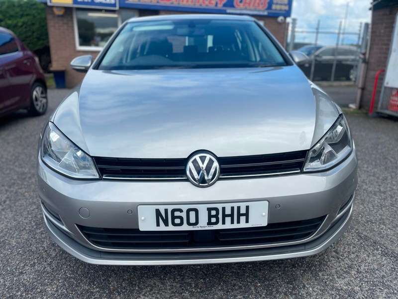 A 2015 VOLKSWAGEN GOLF MATCH TDI BLUEMOTION TECHNOLOGY DSG AUTOMATIC A 2015 VOLKSWAGEN GOLF MATCH TDI BLUEMOTION TECHNOLOGY DSG AUTOMATIC