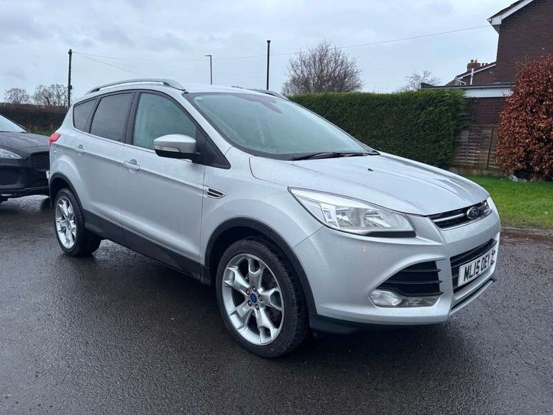 A 2015 FORD KUGA TITANIUM TDCI 2WD A 2015 FORD KUGA TITANIUM TDCI 2WD