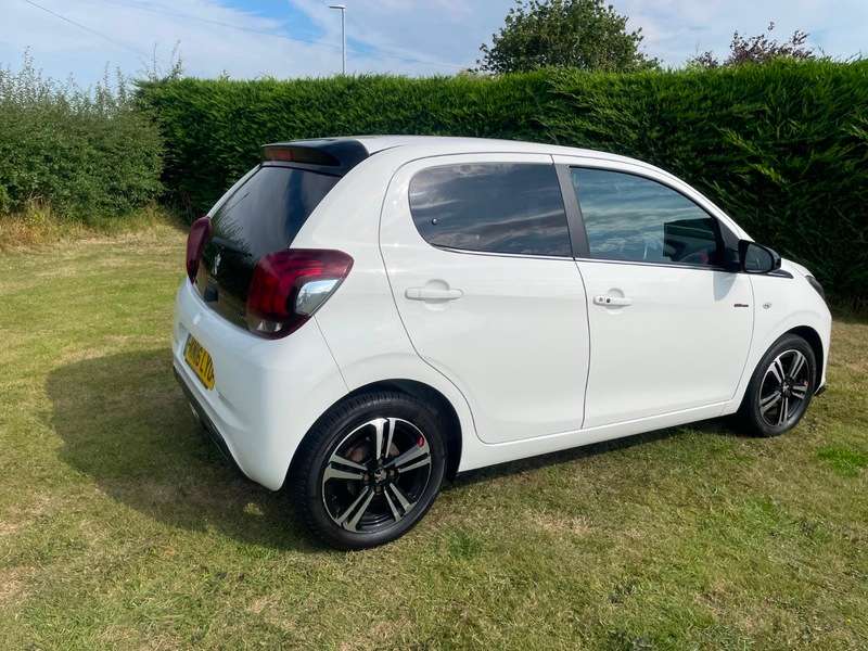 2016 PEUGEOT 108 2016 PEUGEOT 108