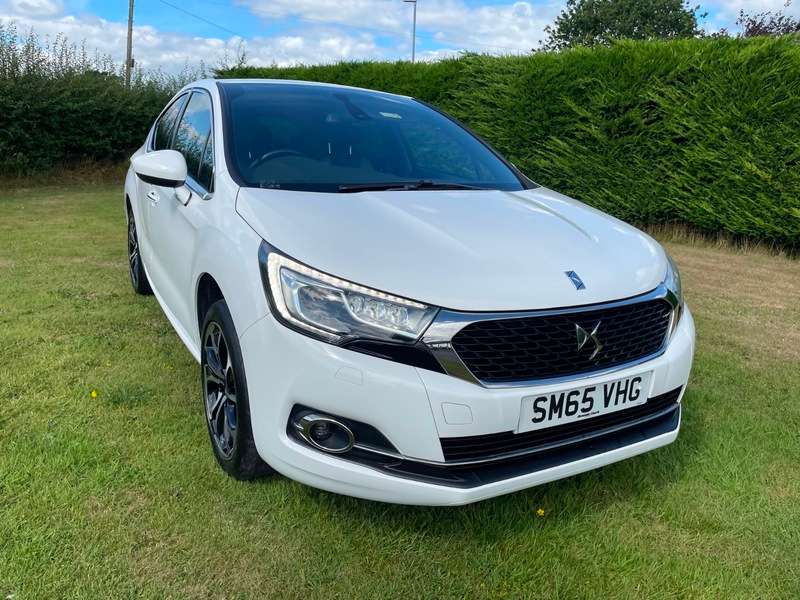 A 2016 DS DS 4 PURETECH PRESTIGE S/S A 2016 DS DS 4 PURETECH PRESTIGE S/S