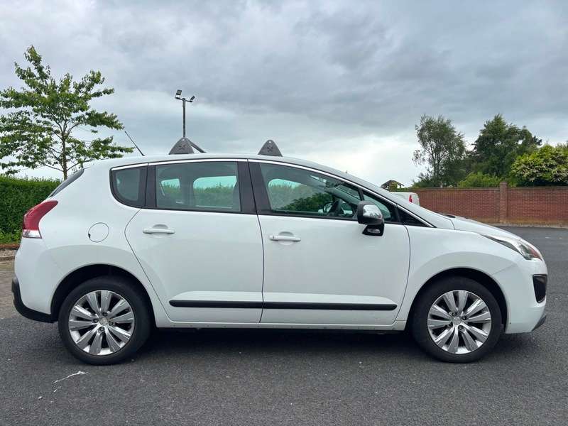 A 2014 PEUGEOT 3008 HDI ACTIVE A 2014 PEUGEOT 3008 HDI ACTIVE