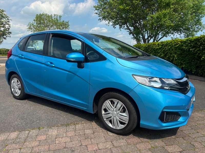 A 2018 HONDA JAZZ I-VTEC S A 2018 HONDA JAZZ I-VTEC S