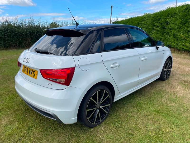 2014 AUDI A1 2014 AUDI A1
