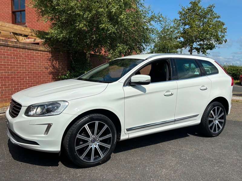 2016 VOLVO XC60 2016 VOLVO XC60