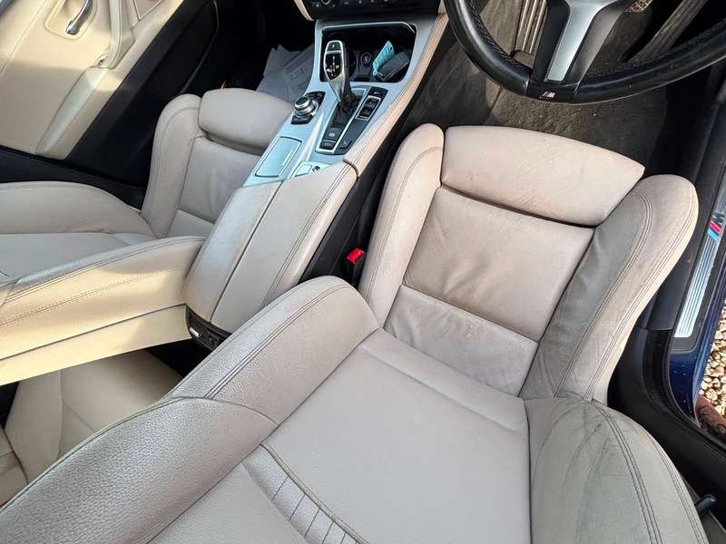 A 2015 BMW 5 SERIES 530d M SPORT TOURING AUTOMATIC A 2015 BMW 5 SERIES 530d M SPORT TOURING AUTOMATIC