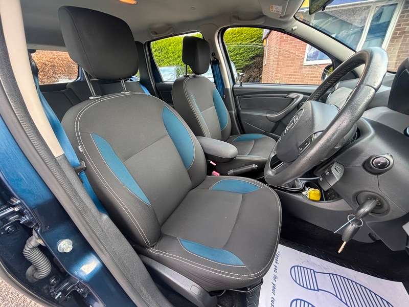 2015 DACIA DUSTER 2015 DACIA DUSTER