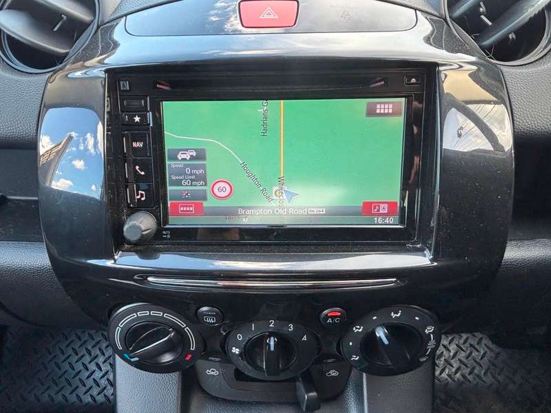 2014 MAZDA MAZDA 2 2014 MAZDA MAZDA 2