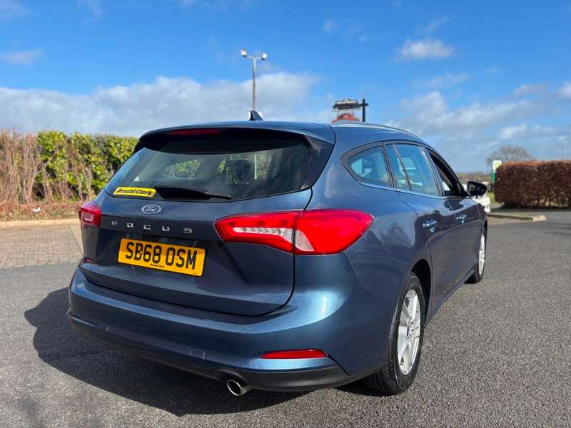 A 2019 FORD FOCUS ZETEC TDCI A 2019 FORD FOCUS ZETEC TDCI