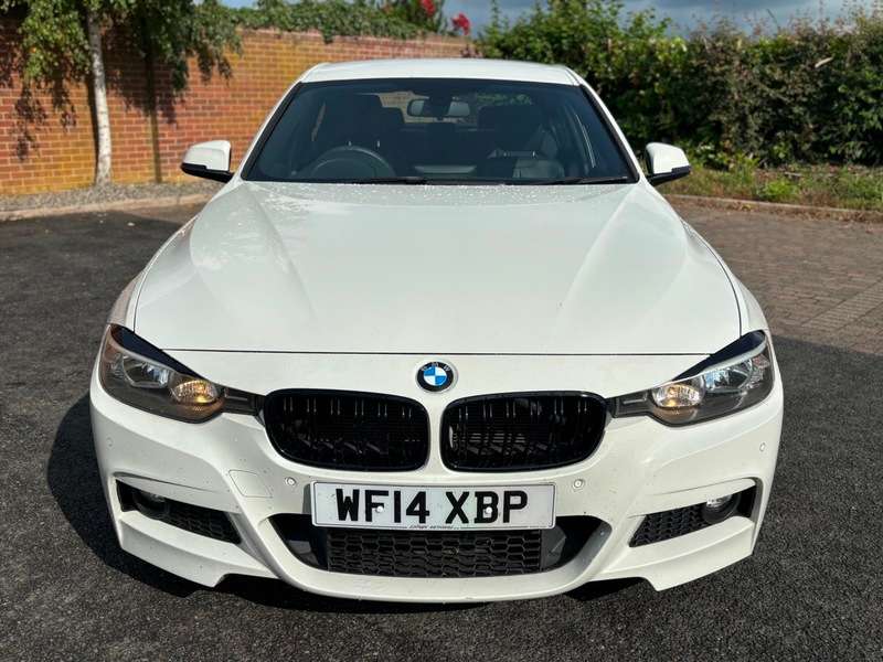 A 2014 BMW 3 SERIES 330d M SPORT A 2014 BMW 3 SERIES 330d M SPORT