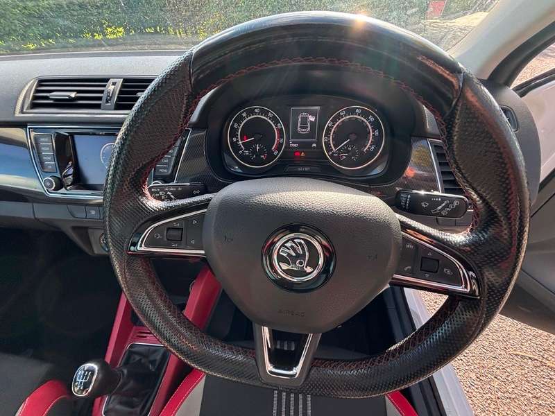 2016 SKODA FABIA 2016 SKODA FABIA