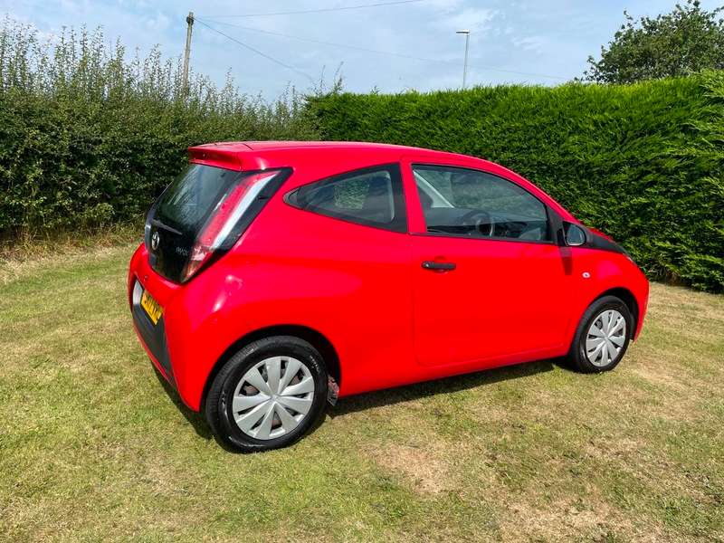 2017 TOYOTA AYGO 2017 TOYOTA AYGO
