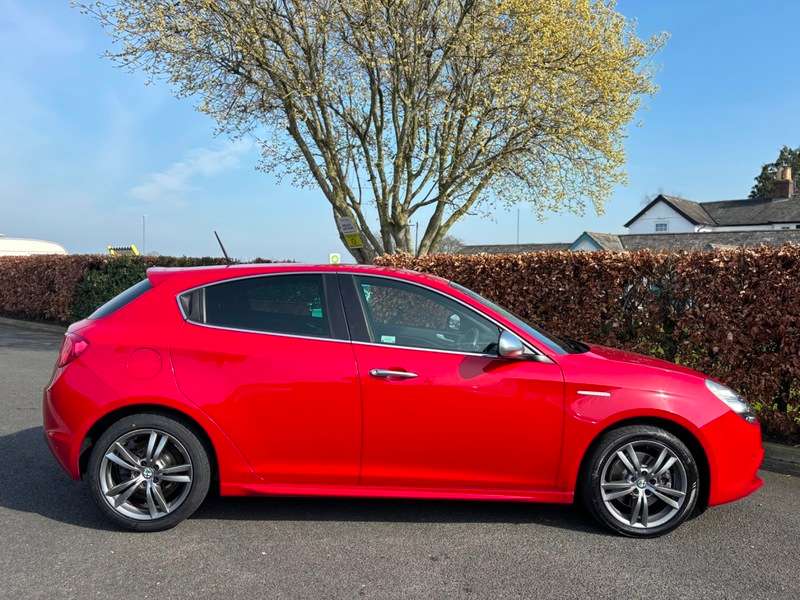 2014 ALFA ROMEO GIULIETTA 2014 ALFA ROMEO GIULIETTA