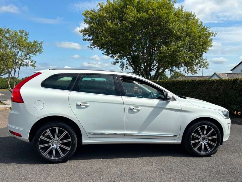 2016 VOLVO XC60 2016 VOLVO XC60