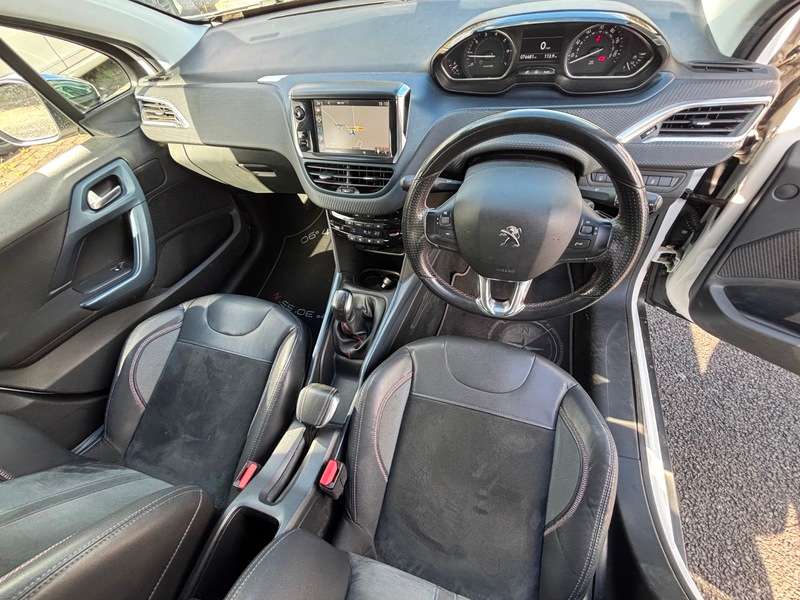 2014 PEUGEOT 2008 2014 PEUGEOT 2008