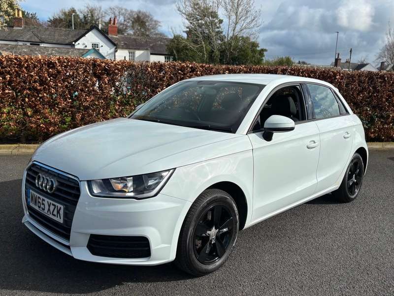 A 2015 AUDI A1 SPORTBACK TDI SE A 2015 AUDI A1 SPORTBACK TDI SE