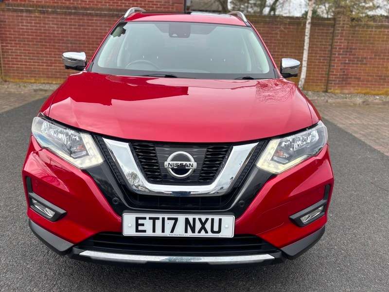 A 2017 NISSAN X-TRAIL DCI N-CONNECTA A 2017 NISSAN X-TRAIL DCI N-CONNECTA