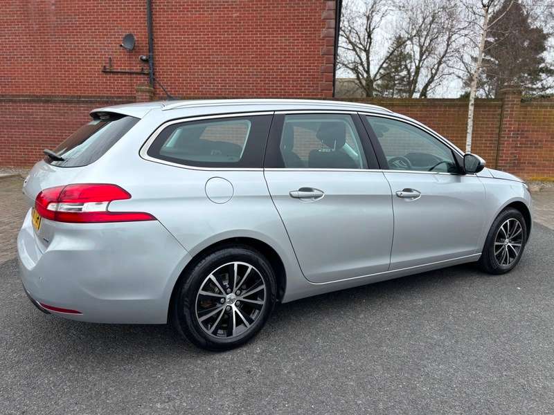 2016 PEUGEOT 308 2016 PEUGEOT 308