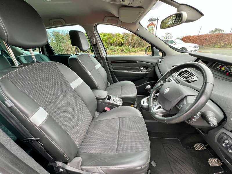 2014 RENAULT GRAND SCENIC 2014 RENAULT GRAND SCENIC