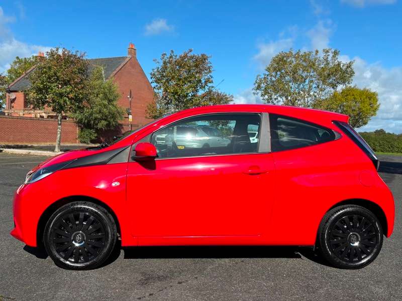2018 TOYOTA AYGO 2018 TOYOTA AYGO