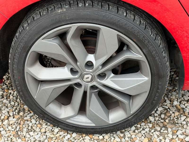 2017 RENAULT MEGANE 2017 RENAULT MEGANE