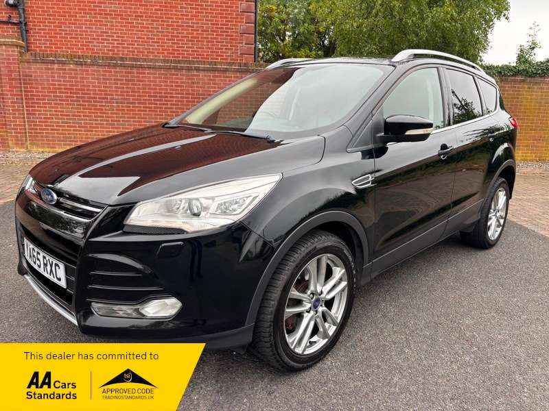 A 2015 FORD KUGA TITANIUM X TDCI A 2015 FORD KUGA TITANIUM X TDCI