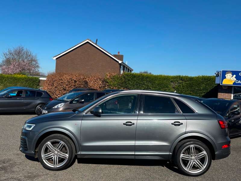 A 2015 AUDI Q3 TDI QUATTRO S LINE PLUS A 2015 AUDI Q3 TDI QUATTRO S LINE PLUS