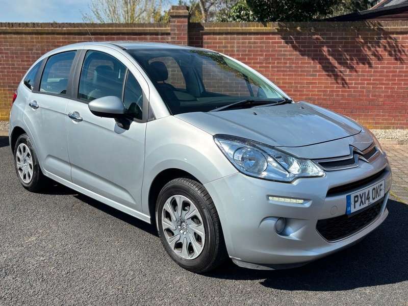 A 2014 CITROEN C3 E-HDI AIRDREAM DIESEL AUTOMATIC £20 TAX A 2014 CITROEN C3 E-HDI AIRDREAM DIESEL AUTOMATIC £20 TAX