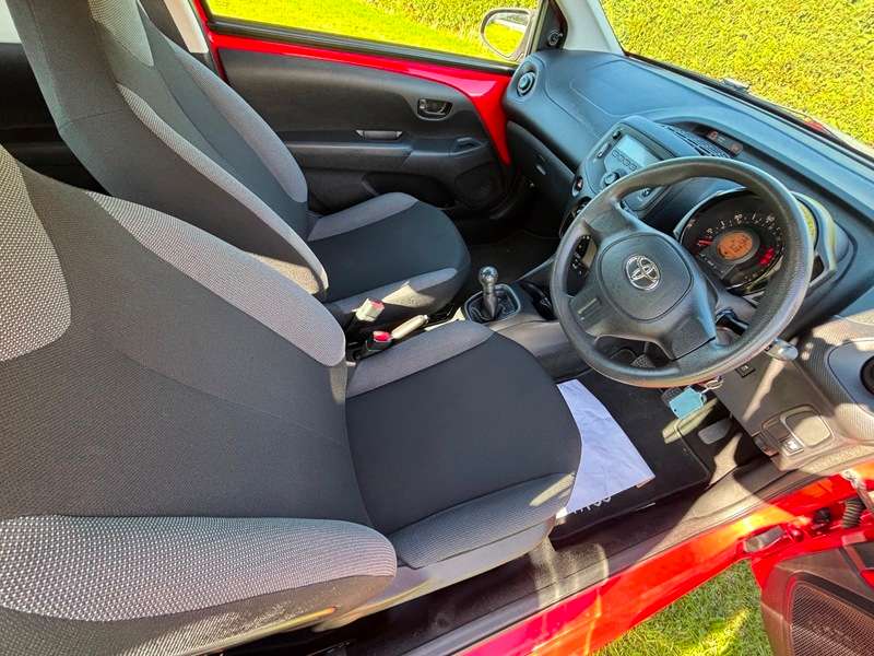 2017 TOYOTA AYGO 2017 TOYOTA AYGO
