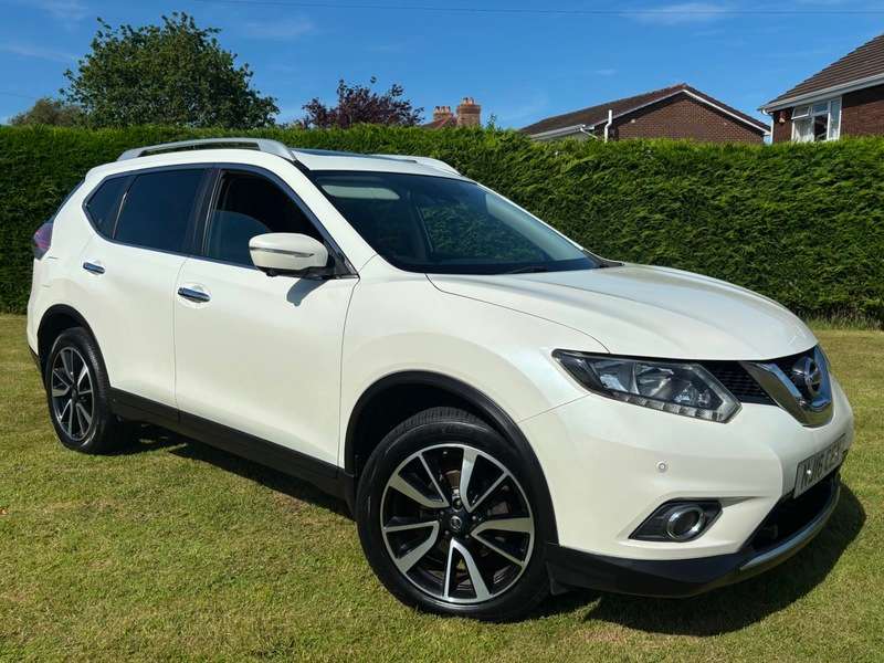 A 2016 NISSAN X-TRAIL DCI N-TEC A 2016 NISSAN X-TRAIL DCI N-TEC