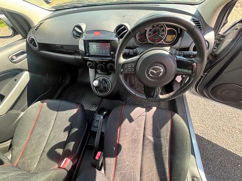 2014 MAZDA MAZDA 2 2014 MAZDA MAZDA 2