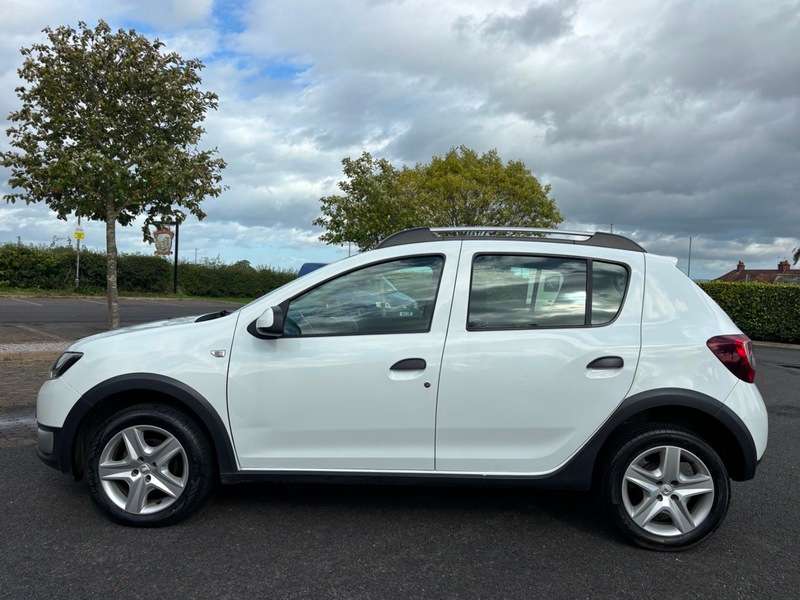 2016 DACIA SANDERO 2016 DACIA SANDERO