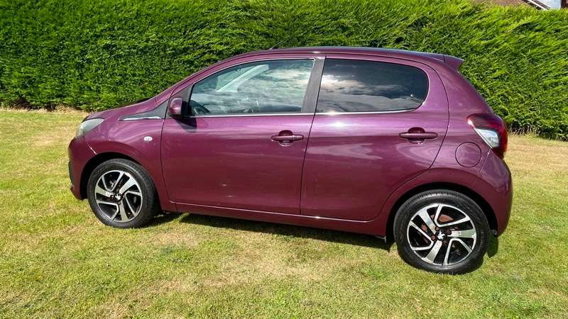 2015 PEUGEOT 108 2015 PEUGEOT 108
