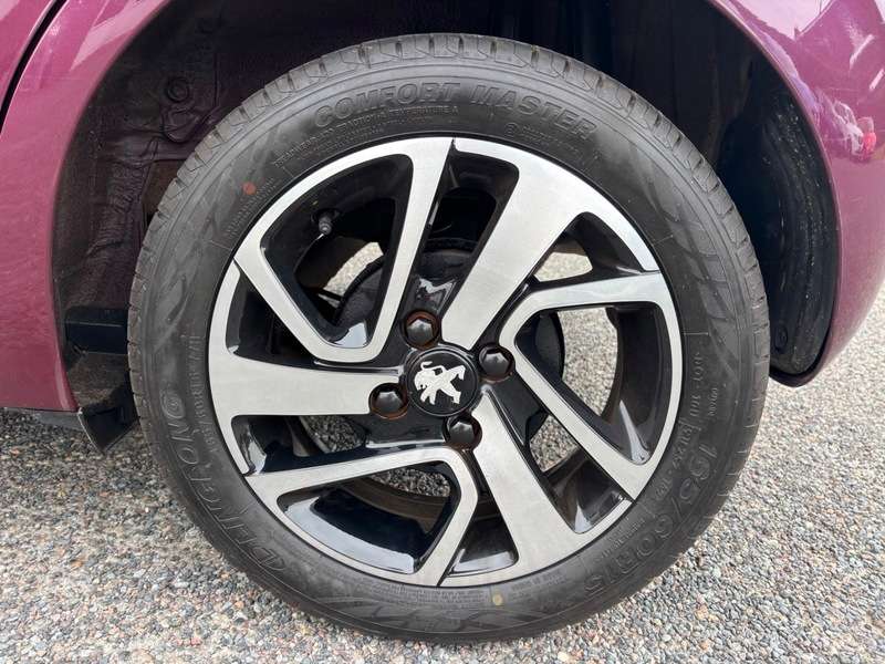 2015 PEUGEOT 108 2015 PEUGEOT 108