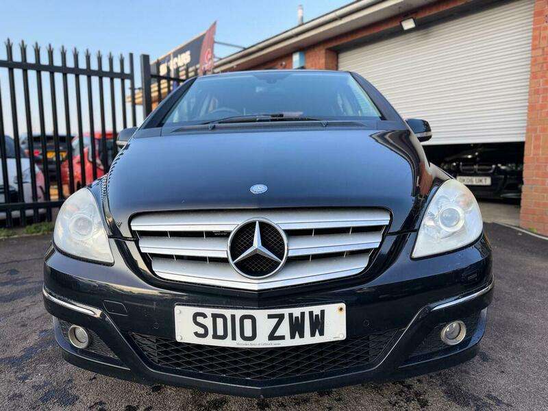 A 2010 MERCEDES-BENZ B CLASS 1.5 B160 BlueEfficiency SE 5dr A 2010 MERCEDES-BENZ B CLASS 1.5 B160 BlueEfficiency SE 5dr