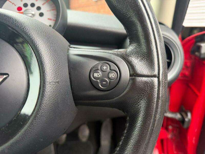 2011 MINI HATCH 2011 MINI HATCH